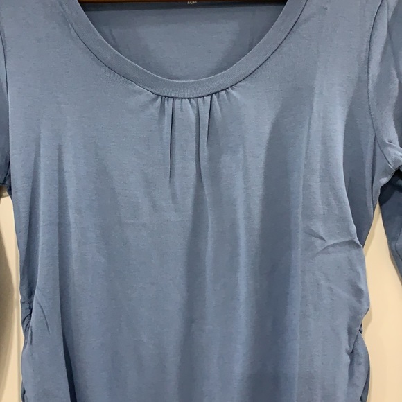 A Pea in a Pod, Rarely Worn, Maternity Top - Picture 2 of 9